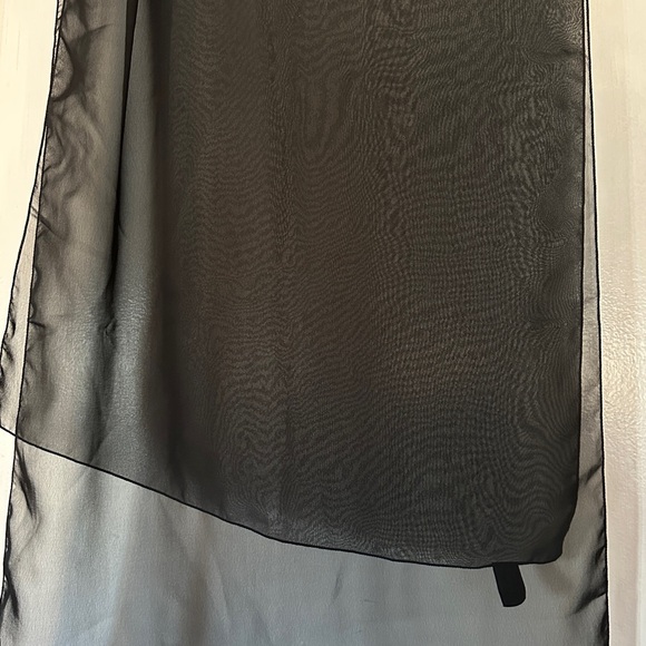 Elegant Black Sheer Wrap - Picture 2 of 2